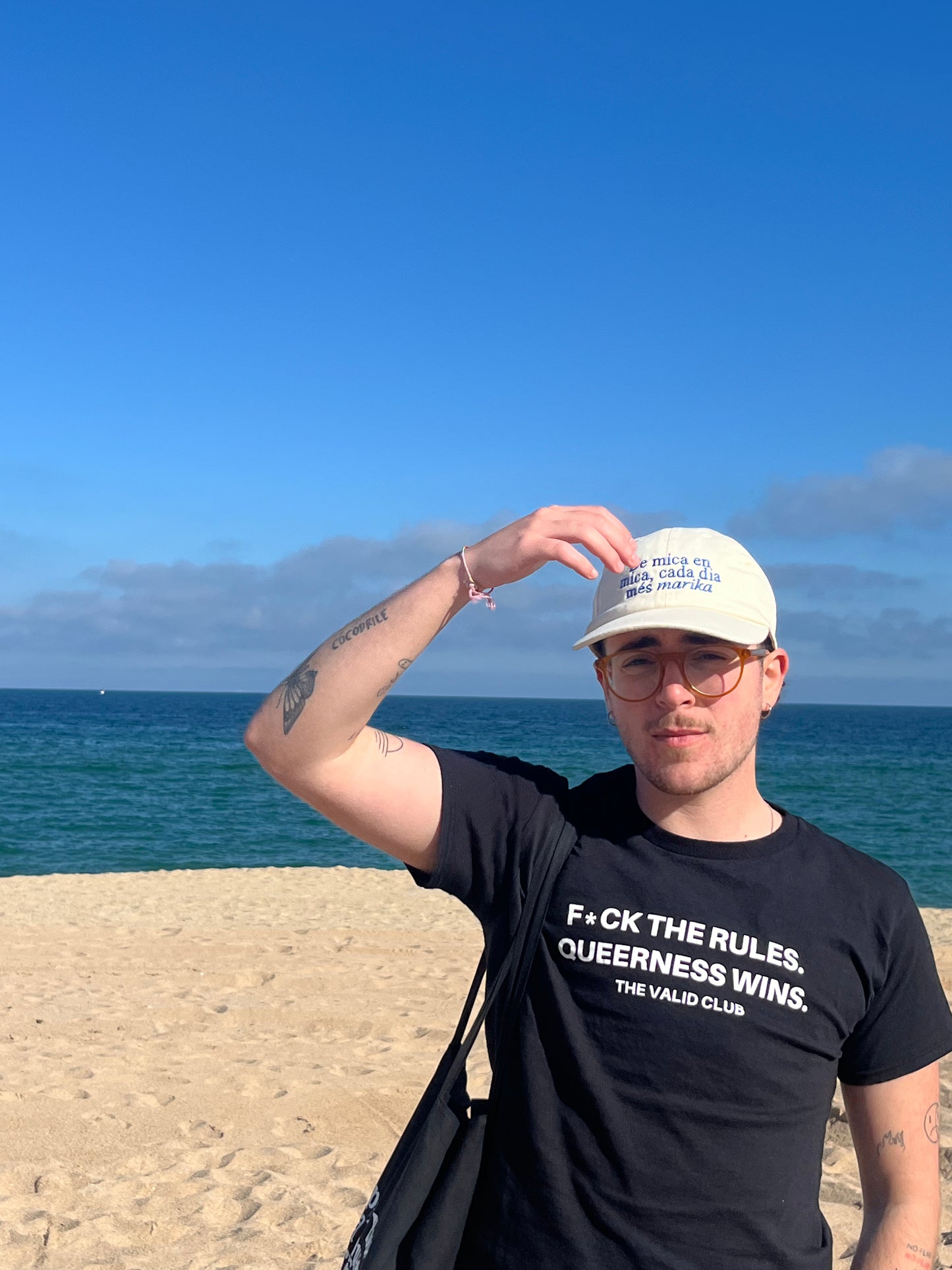 Gorra - De mica en mica, cada dia més marika
